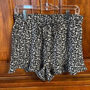 Chic Floral High Waist Shorts